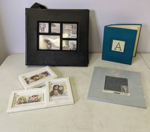 lot 457 image: Photo Albums and Frames