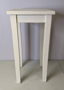 lot 598 image: Wood Accent TablePlant Stand