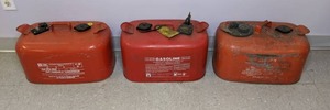 lot 384 image: Three Marine Outboard 6 Gallon Gas Tanks