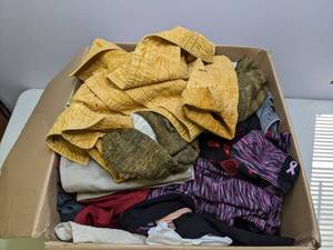 lot 460 image: Womens Clothing Mystery Box