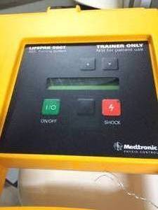 lot 8 image: Physio-Control Lifepak 500T AED Training System - No Battery