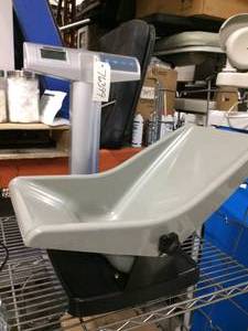 lot 20 image: MSRP $400 Health O Meter Professional - 524KL - Digital Seat Scale, Pediatric, 50 lb23 kg Capacity, Seat Dimension, EMR Connectivity via USB Great Working Condition 