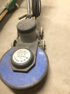 lot 39 image: Blue Star 1500 RPM Floor Buffer - Powered On No Further Tests Were Done...