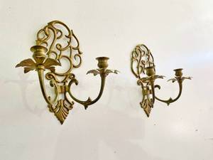 Lovely Vintage Pair Bronze Brass Ornately Scrolled 2 Arm Wall Sconce Candle Holders - Great Condition