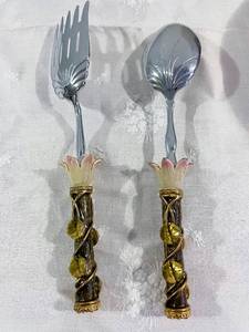 Gorgeous &amp Artistic Serving Fork &amp Spoon - Heavy &amp High Quality - Excellent Condition