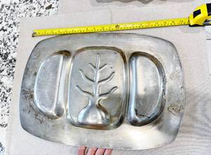 VINTAGE SILVER PLATED 3-SECTION MEAT CARVING TRAY - NICE CONDITION