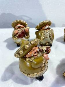 Awww These Are So Fun&nbsp Vintage Chalkware Lot Of 8 Mariachi Figures - Great Vintage Condition