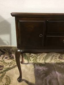 WOW Beautiful Antique Reproduction Mahogany Queen Anne Georgian Sideboard Tall Buffet With 2 Door Cabinets &amp 2 Drawers - Great Condition