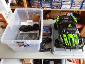 Traxxas RC Car With Accessories Includes Tote With Lid