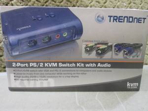 lot 33 image: (BSB) TrendNet 2-Port PS2 KVM Swit...