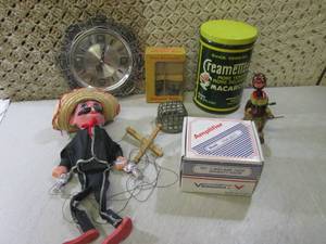 lot 35 image: (BSB) Lot of Misc Vintage Etc See P...