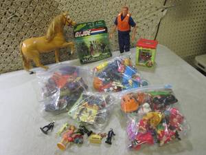 lot 88 image: (A-3T) Assorted Toys...