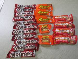 lot 108 image: (B-1) Assorted Candy Past Date...