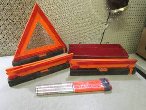 lot 141 image: (RM3) Set of 3 Reflective Safety Tr...