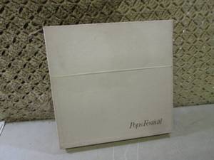 lot 150 image: (CSB) Vintage Pops Festival 10 Reco...
