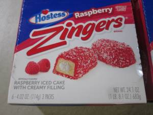 lot 185 image: (B-2) 3 Boxes of Hostess Raspberry ...