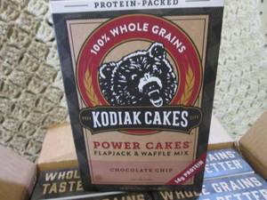 lot 186 image: (B-2) 6 Boxes of Kodiak Cakes Flapj...
