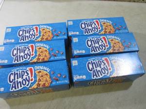 lot 189 image: (C-3) 6 Boxes of Chips Ahoy Origina...