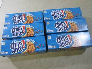lot 192 image: (B-3) 6 Boxes of Chips Ahoy Origina...