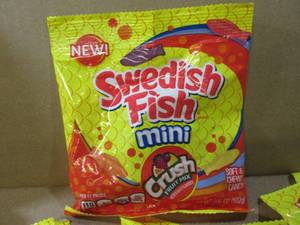 lot 260 image: (C-3) 12 Bags of Swedish Fish Mini ...