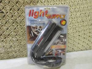 lot 281 image: (E-1) Light Supply Flexible Utility...