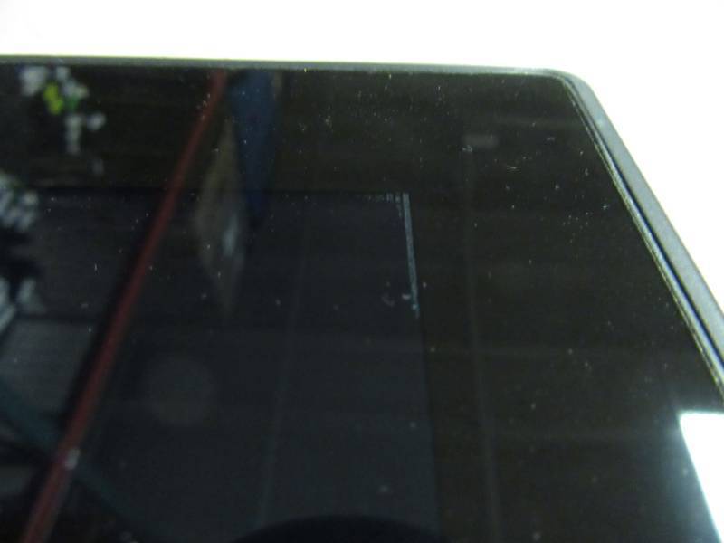 lot 101 image: Lenovo ThinkVision LT1423p 13.3 IPS LED Backlit LCD Mobile Touch Monitor