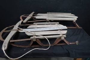 lot 28 image: OLDER SLEDS