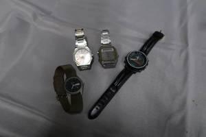 lot 86 image: COLLECTOR WATCHES