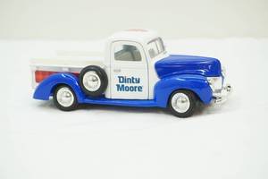 lot 20 image: Ford truck model