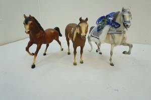 lot 60 image: Childress toys