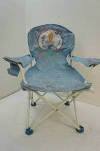 lot 62 image: Childs chair
