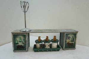 lot 74 image: Bathroom accessories