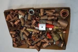 lot 81 image: Brasscopper fittings