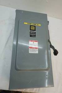 lot 83 image: safety switch electrical box