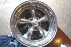 lot 84 image: American Racing  rims