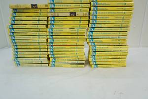 lot 95 image: Nancy drew books