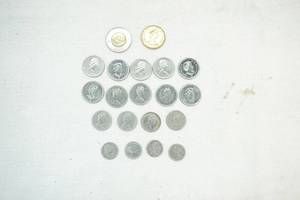 lot 206 image: Coins
