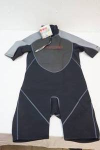 lot 220 image: Wetsuit