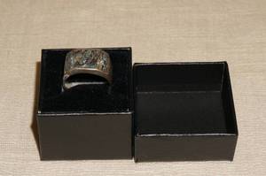 lot 8 image: Mexican Artisan Sterling Silver Ring with Abalone Inlay