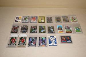 lot 63 image: Football Cards - Inserts, Graded, Auto