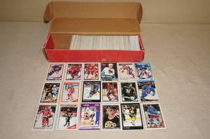 lot 81 image: Box of Hockey Cards