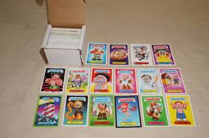 lot 83 image: Box of Garbage Pail Kids Cards