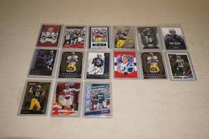 lot 59 image: 15 Tom Brady Cards - Inserts, Bucs