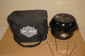 lot 178 image: Harley Davidson Portable Grill with Case