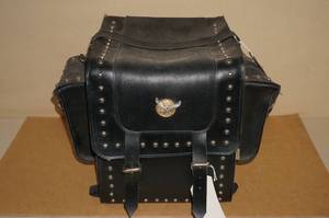lot 177 image: Willie and Max Semi-Rigid Leather Case