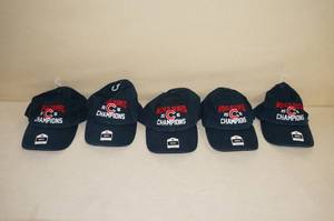 lot 221 image: 5 NEW Chicago Cubs World Series Champion Hats