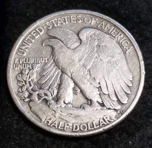 1943 WALKING LIBERTY HALF DOLLAR