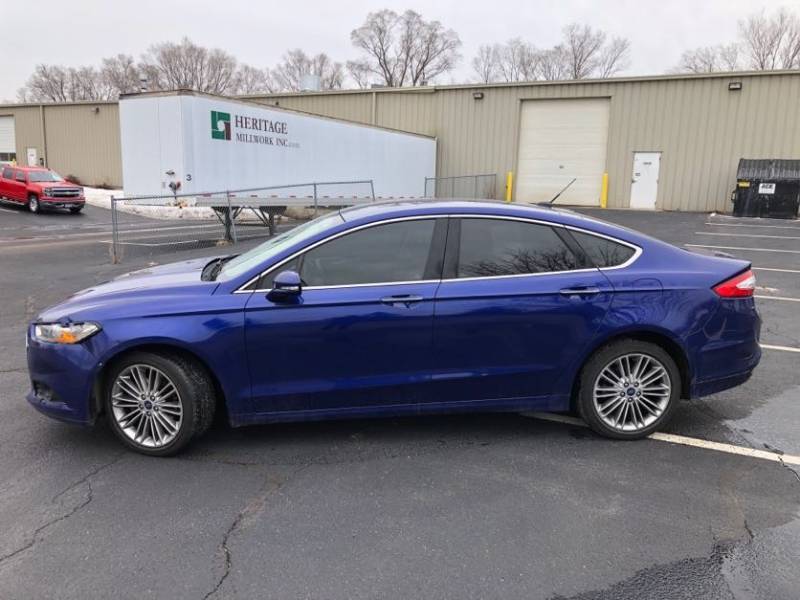 2015 Ford Fusion SE  Fully Loaded