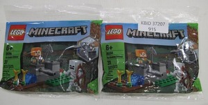 lot 915 image: 2X LEGO Minecraft Skeleton Defense Building Kit 30394