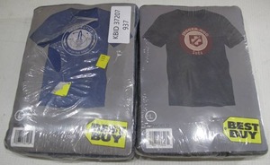 lot 937 image: Lot of 2 Large Call Of Duty Warzone Black Ops T-Shirts